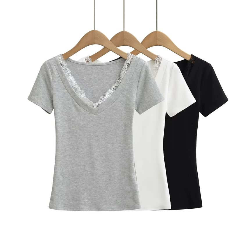 Short-Sleeve V-Neck Plain Lace Trim Tee