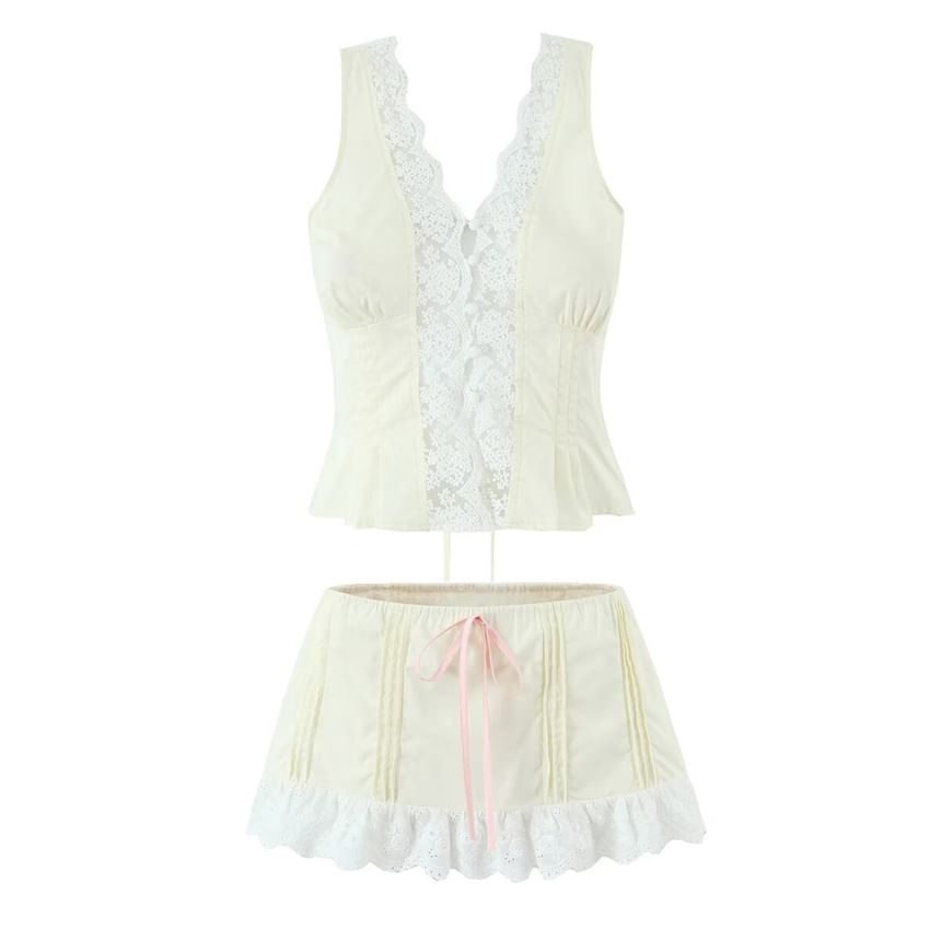 V-Neck Lace Panel Button-Up Crop Tank Top