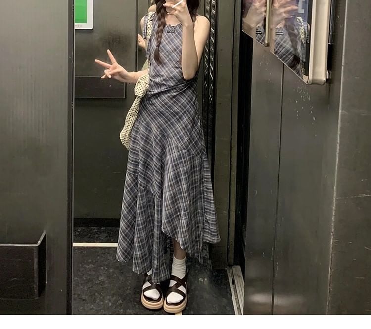 Dress Maxi Sleeveless A-Line Plaid Round Neck Asymmetrical