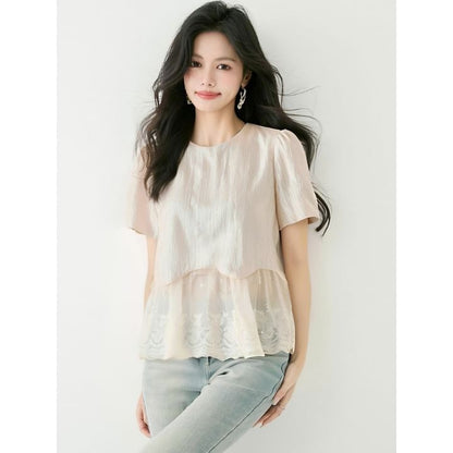 Short-Sleeve Crewneck Lace Top