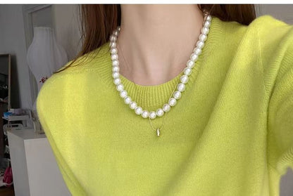 Short-Sleeve Crew Neck Gradient Knit Top