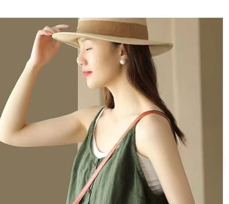 Scoop Neck Plain Buttoned Camisole Top