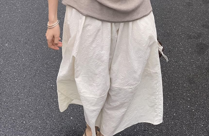 Short-Sleeve Knit Off-Shoulder Plain Top