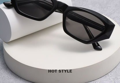 Cat Eye Thick Sunglasses