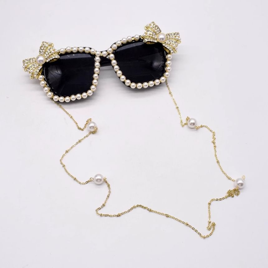 Cat Faux Eye Sunglasses Rhinestone Pearl