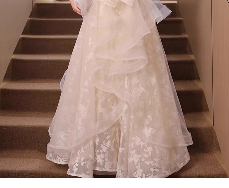 Short-Sleeve Square Neck Lace A-Line Evening Gown