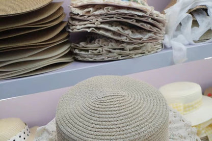 Lace Trim Floral Straw Hat