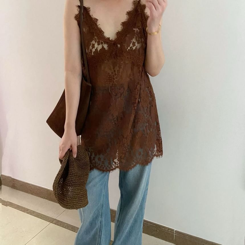 Cami Plain V-Neck Spaghetti Strap Top Lace