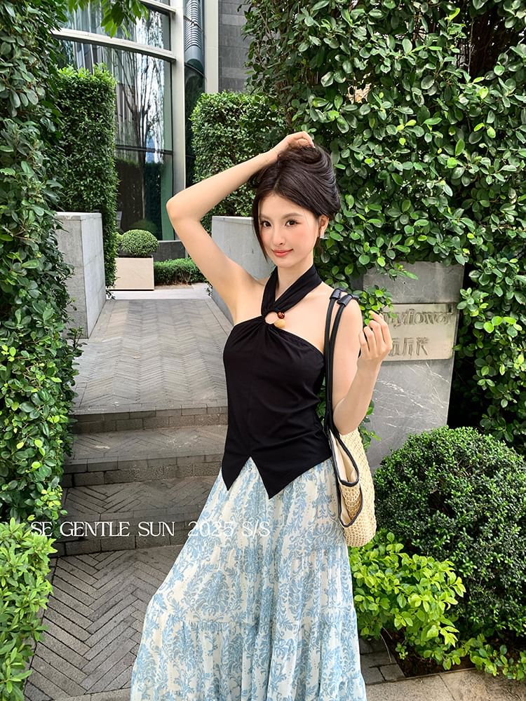 Halter Neck Plain Slit Crop Camisole Top