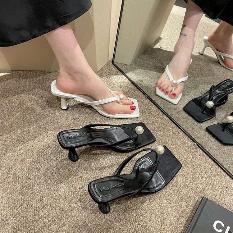 Pearl Kitten Heel Flip-Flops Faux