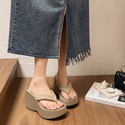 Wedge Flip-Flops Platform