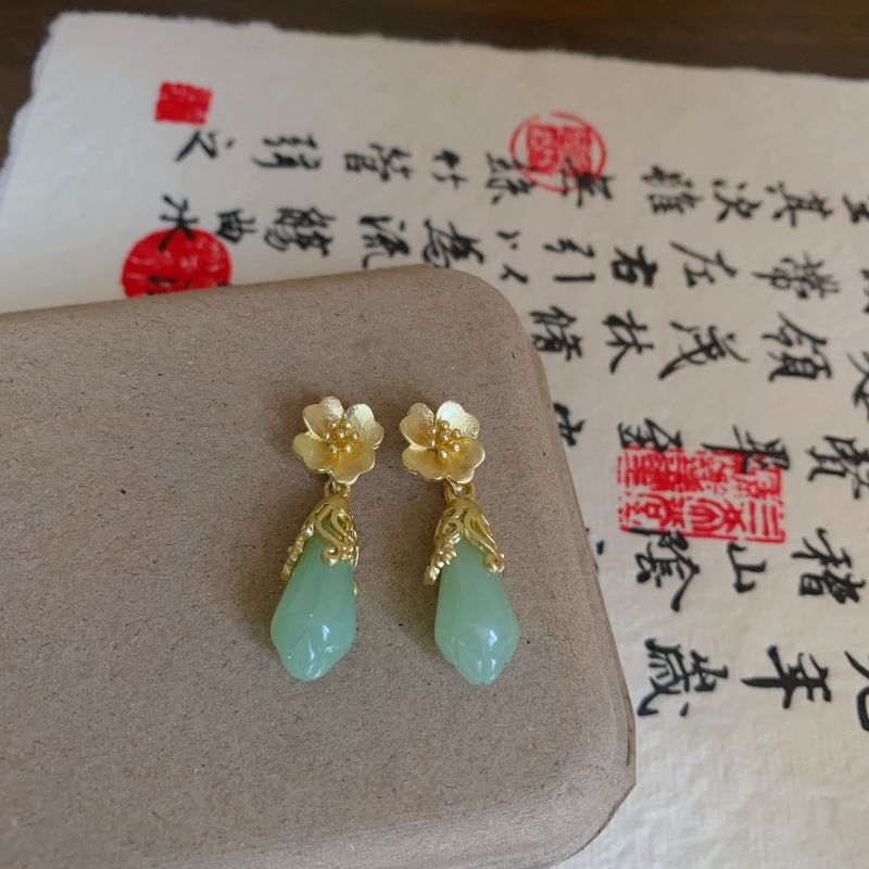 Jade Drop Floral Faux Earring