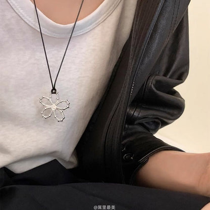 Necklace Flower Pendant Cord