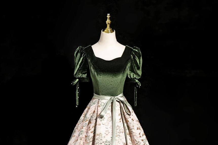 Puff-Sleeve Square Neck Floral Jacquard Velvet Panel Bow Accent Ball Gown