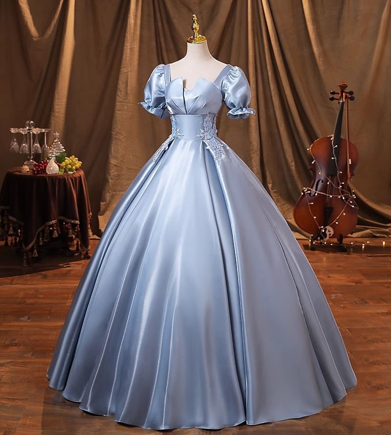Short-Sleeve Square Neck Plain Embroidered Evening Ball Gown