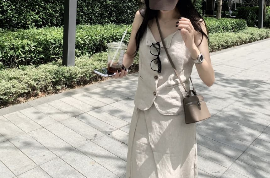 Sleeveless Solid Top with High Waist Maxi Flared Skirt