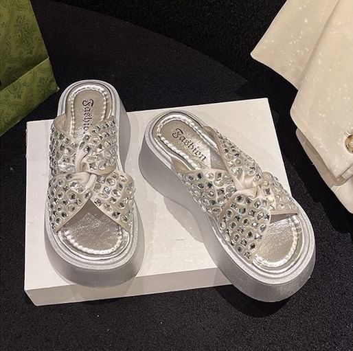 Rhinestone Cross Strap Sandals Platform
