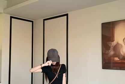 Short-Sleeve Crew Neck Tee with High-Rise Smooth Flared Long Skirt