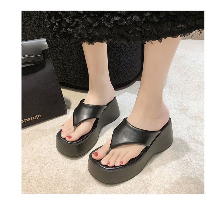 Platform Wedge Plain Faux Leather Flip-Flops