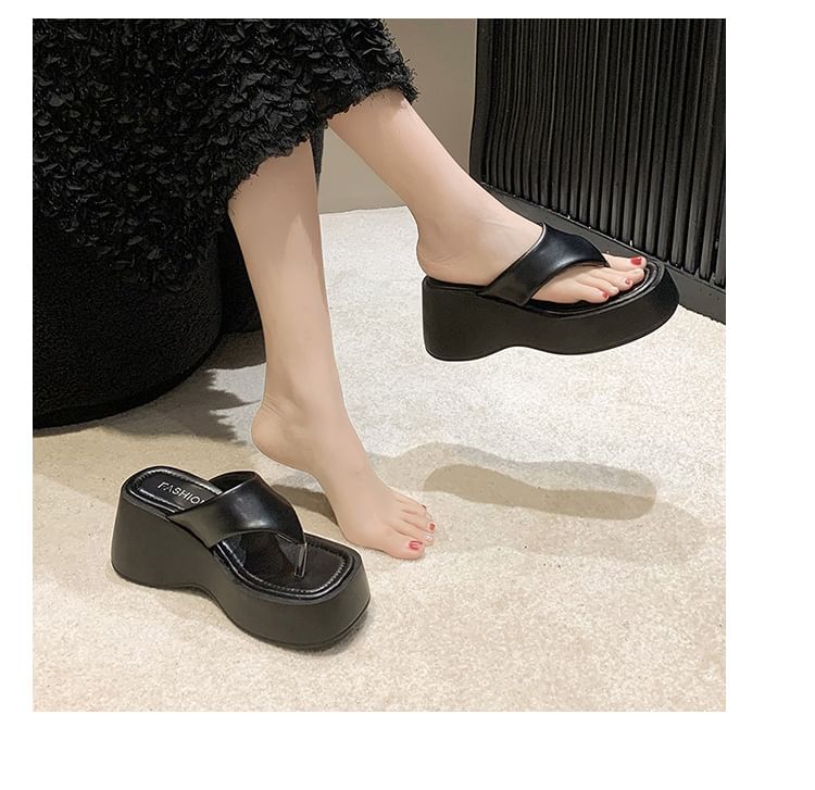 Platform Wedge Plain Faux Leather Flip-Flops