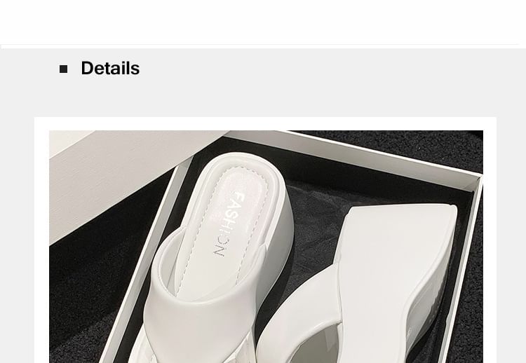 Platform Wedge Plain Faux Leather Flip-Flops