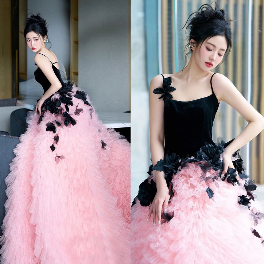 Spaghetti Strap Two Tone Floral Applique Tiered Panel Mesh A-Line Evening Gown