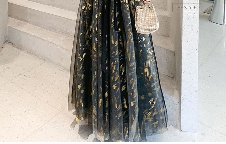 Floral 3/4-Sleeve Sheer Evening Gown Panel V-Neck