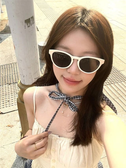 Plain Sunglasses Eye Cat