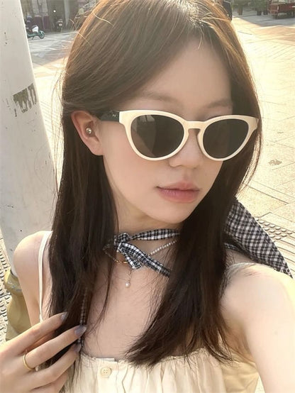 Plain Sunglasses Eye Cat