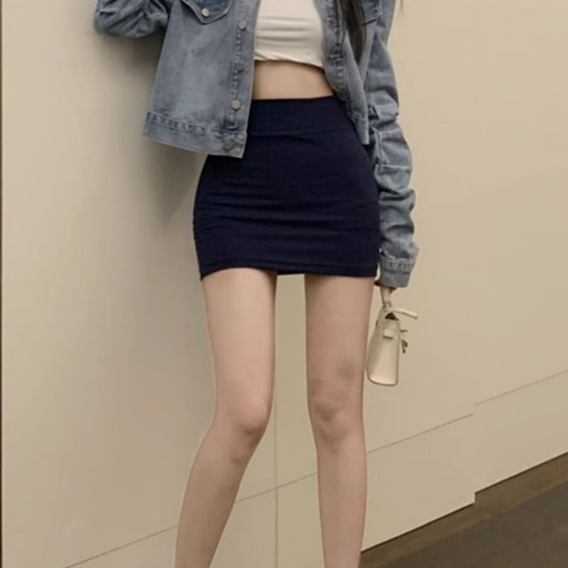 High-Rise Smooth Fitted Pencil Mini Skirt