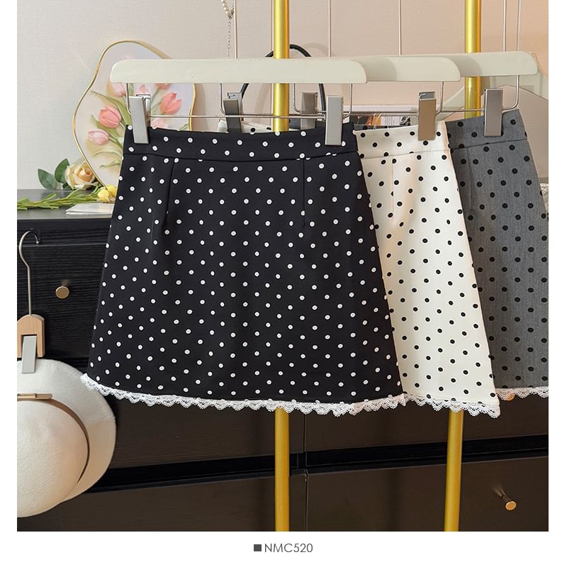 High-Rise Polka Dot Lace-Trimmed Mini Flared Skirt