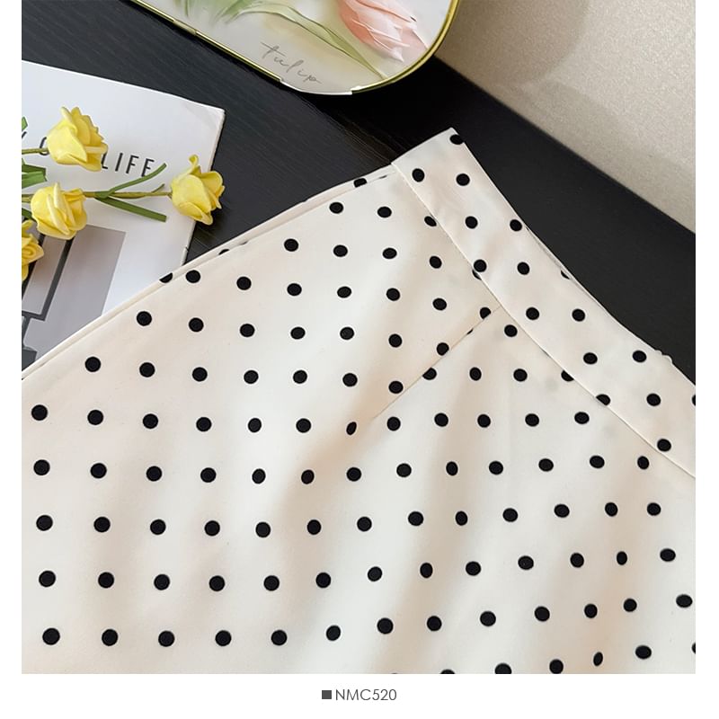 High-Rise Polka Dot Lace-Trimmed Mini Flared Skirt