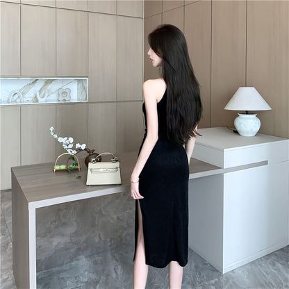Sleeveless Plain Slit Midi Sheath Qipao