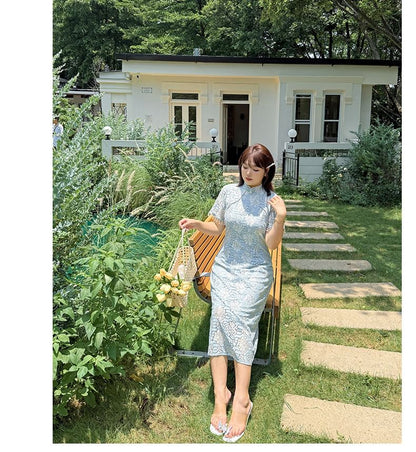 Short-Sleeve Stand Collar Lace Midi A-Line Dress