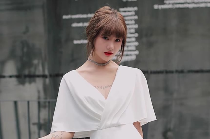 Short-Sleeve V-Neck Plain Evening Dress (Various Designs)