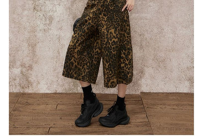 Mid Waist Leopard Print Wide Leg Jorts