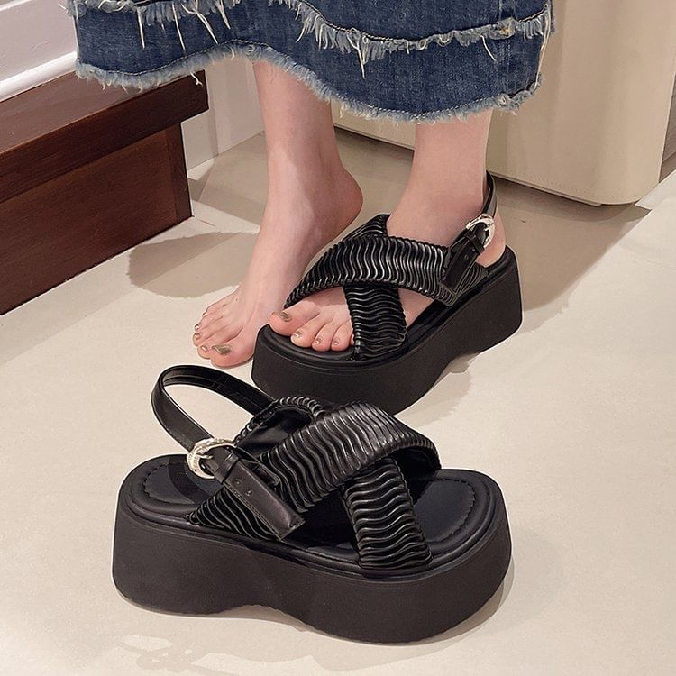 Criss Sandals Cross Platform