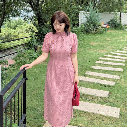 Plus Size Short-Sleeve Stand Collar Jacquard Flower Accent Midi A-Line Dress