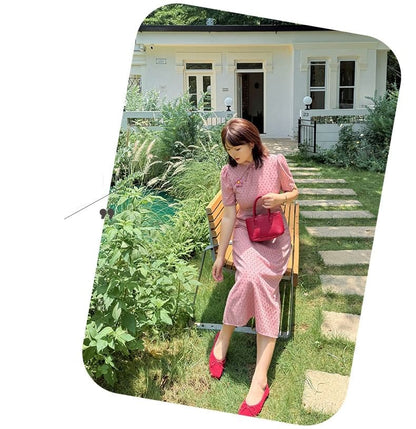 Plus Size Short-Sleeve Stand Collar Jacquard Flower Accent Midi A-Line Dress