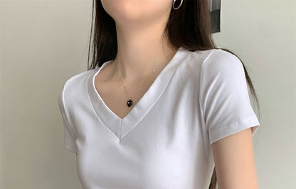 Plain V-Neck Short-Sleeved T-Shirt