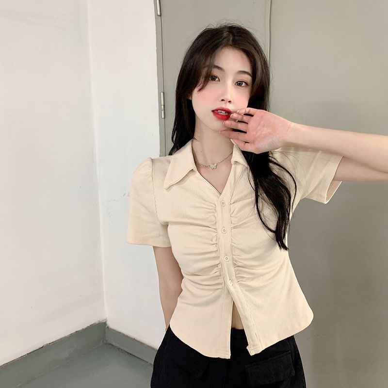 Plain Button-Up Short-Sleeved Shirt