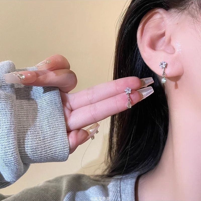 Earring Drop CZ Star
