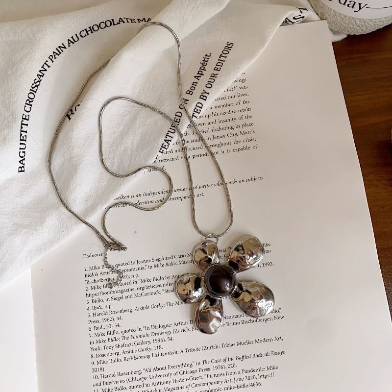 Pendant Necklace Statement Snake Chain Flower
