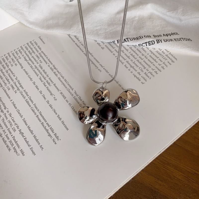 Pendant Necklace Statement Snake Chain Flower