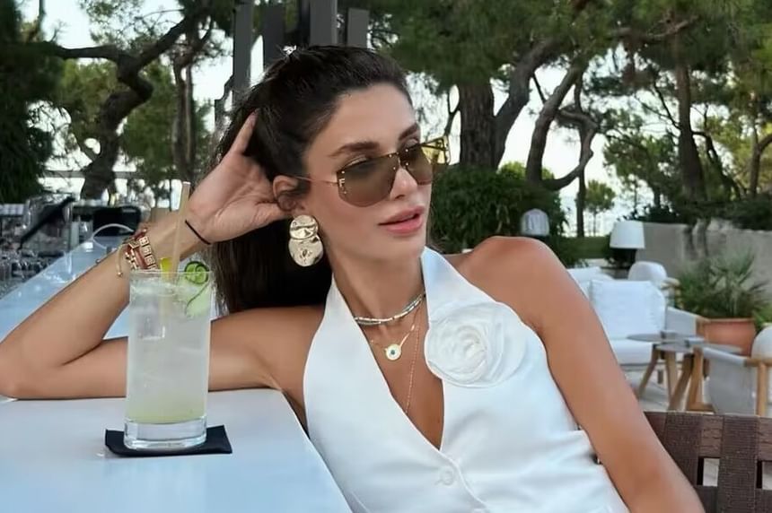 Single-Breasted Halter Crop Back Flower V-Neck Vest Accent Plain Open