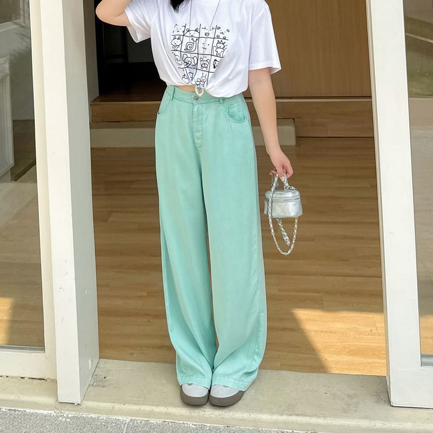 Plus Size High Rise Plain Wide Leg Jeans