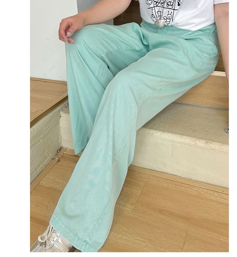 Plus Size High Rise Plain Wide Leg Jeans