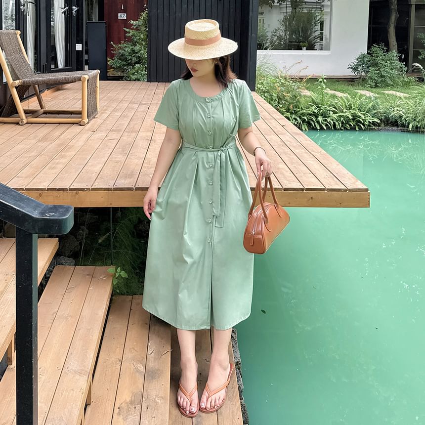 Plus Size Short-Sleeve Round Neck Plain Flower Accent Midi A-Line Dress