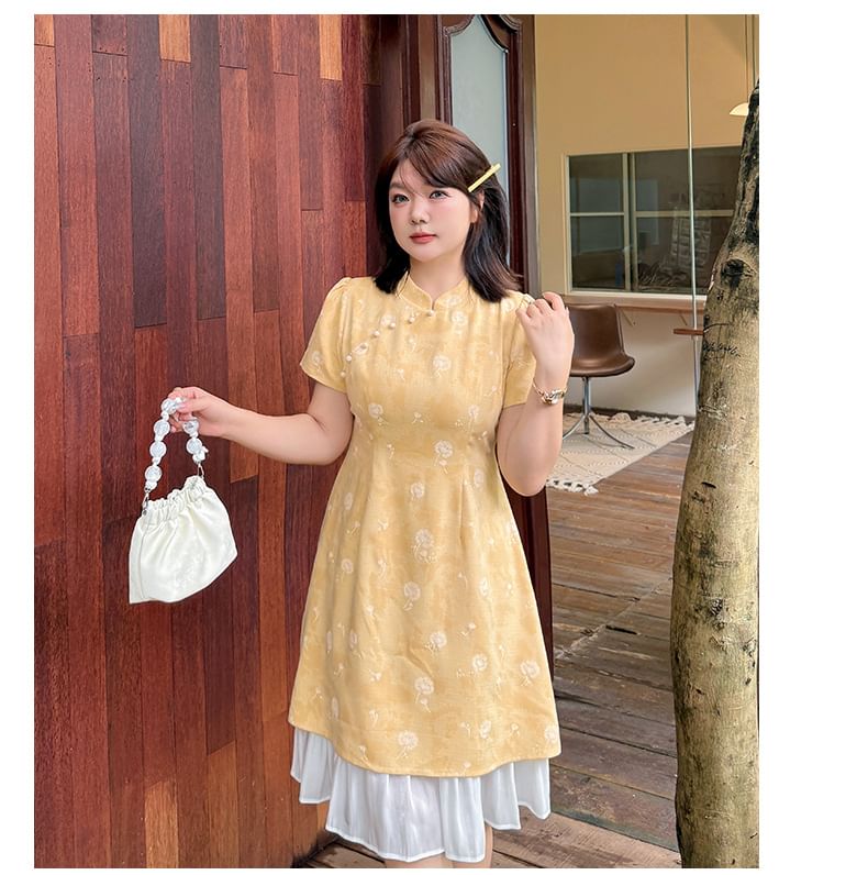 [XL-4XL] Short-Sleeve Floral A-Line Qipao