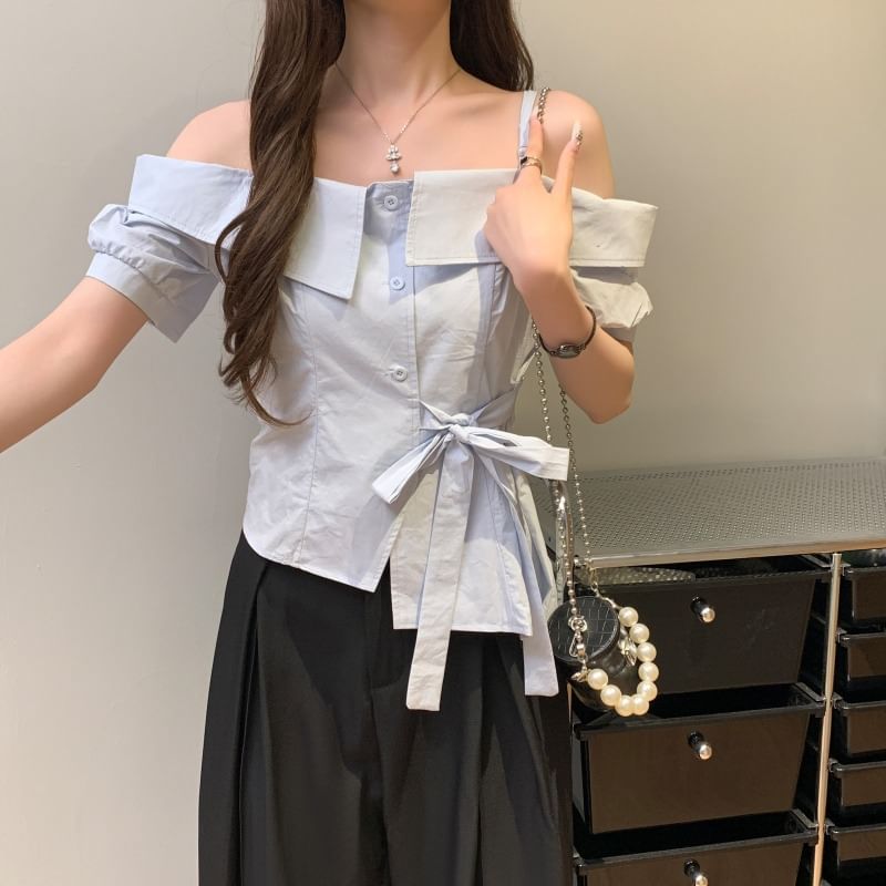 Asymmetric Cold-Shoulder Short-Sleeved Shirt